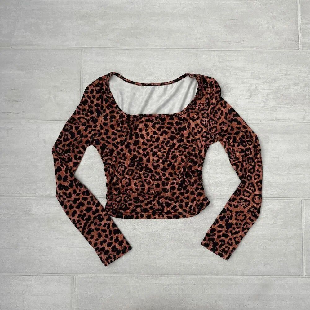 SHEIN Long Sleeve Crop Top Leopard Animal Print Side Ruching Scoop Neck XS